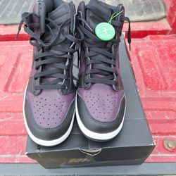 Nike Tennis Shoes New Size 11.5