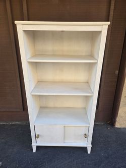 White Wood Bookcase with Cabinet