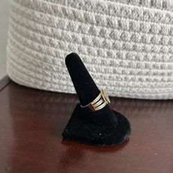 Clover Ring 