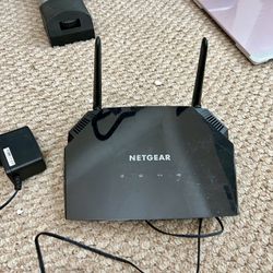 NETGEAR AC1600 Dual Band Gigabit WiFi Router (R6260)