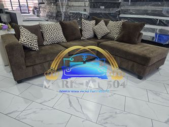 Mocha sectional