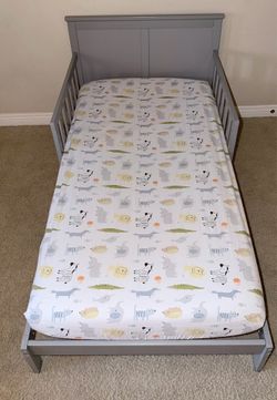 Toddler kids bed- Delta