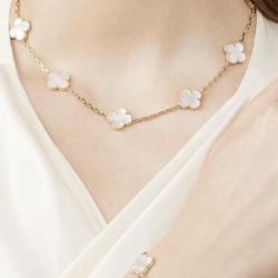 Van Cleef & Arpels Vintage Alhambra Chain/Charm Bracelet 18k Yellow Gold