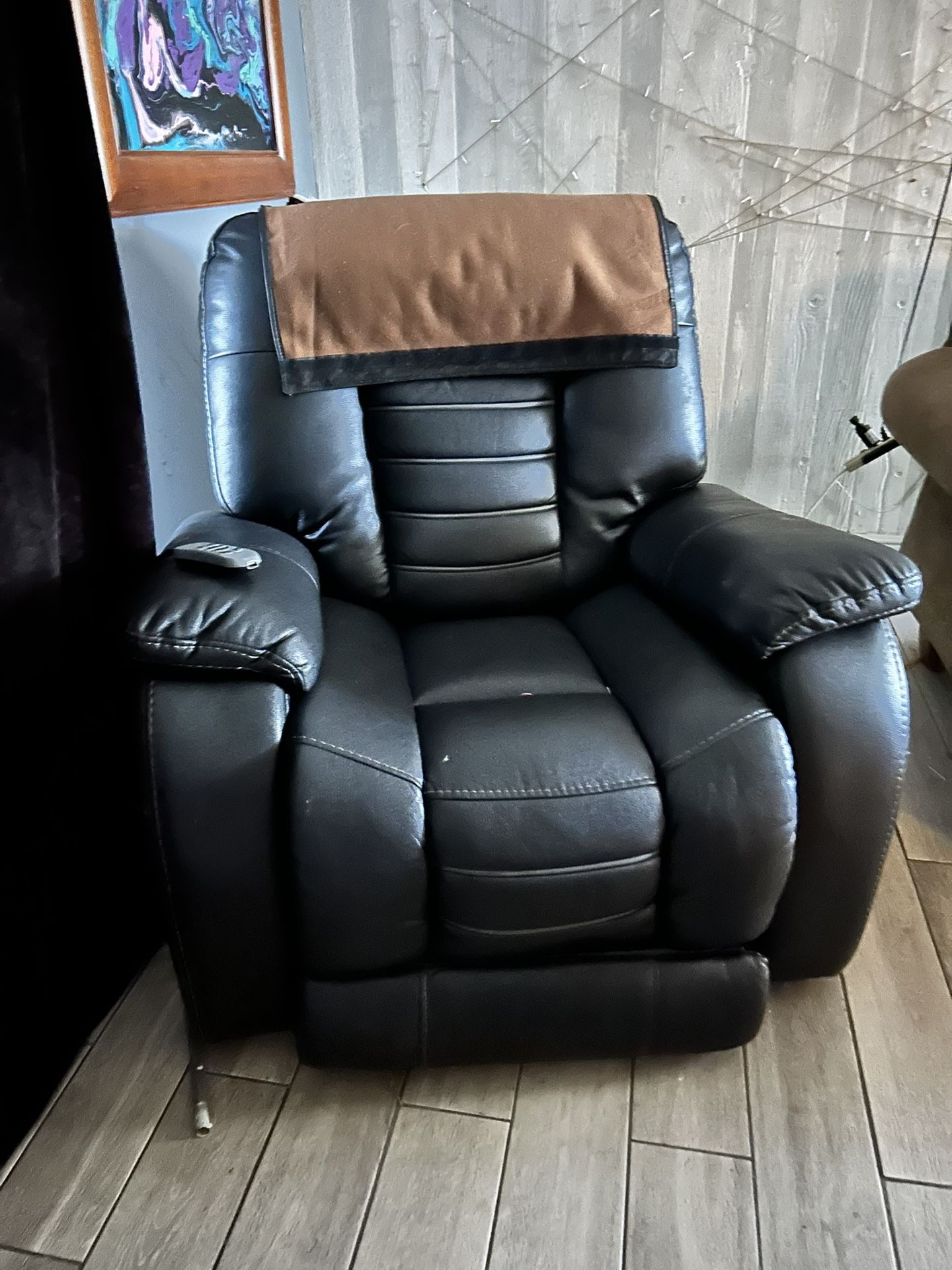 Sofa Recliner With Control