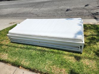 Ikea twin bed frame and trundle roll out - Free