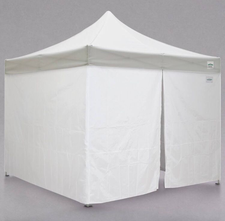 Caravan Canopy Tent 10x10 3 sides included.