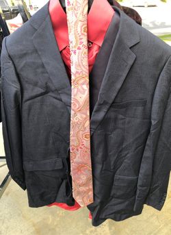 Leonardi suit