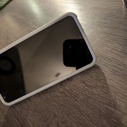 LG G6 Cell Phone With Cas And Pop Socket 