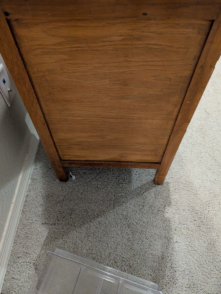 Antique Kids Desk Free