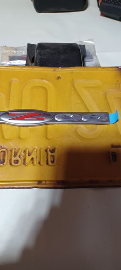 Corvette Z06 Badges Fender Emblem