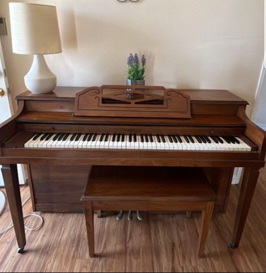 Mehlin & Sons Piano With Matching Bench- Free Music Books