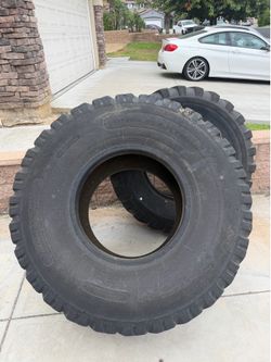 2x Flipping Tires