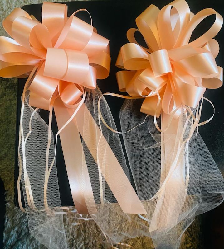 Peach Pew Bows 