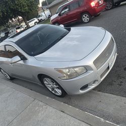 2010 Nissan Maxima
