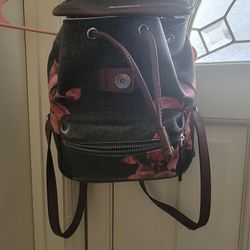 Guess Backpack 
