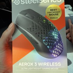 Brand New Aerox 3 Mouse