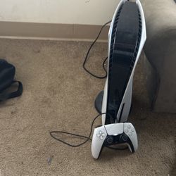 PS5 2 Remotes all wires 