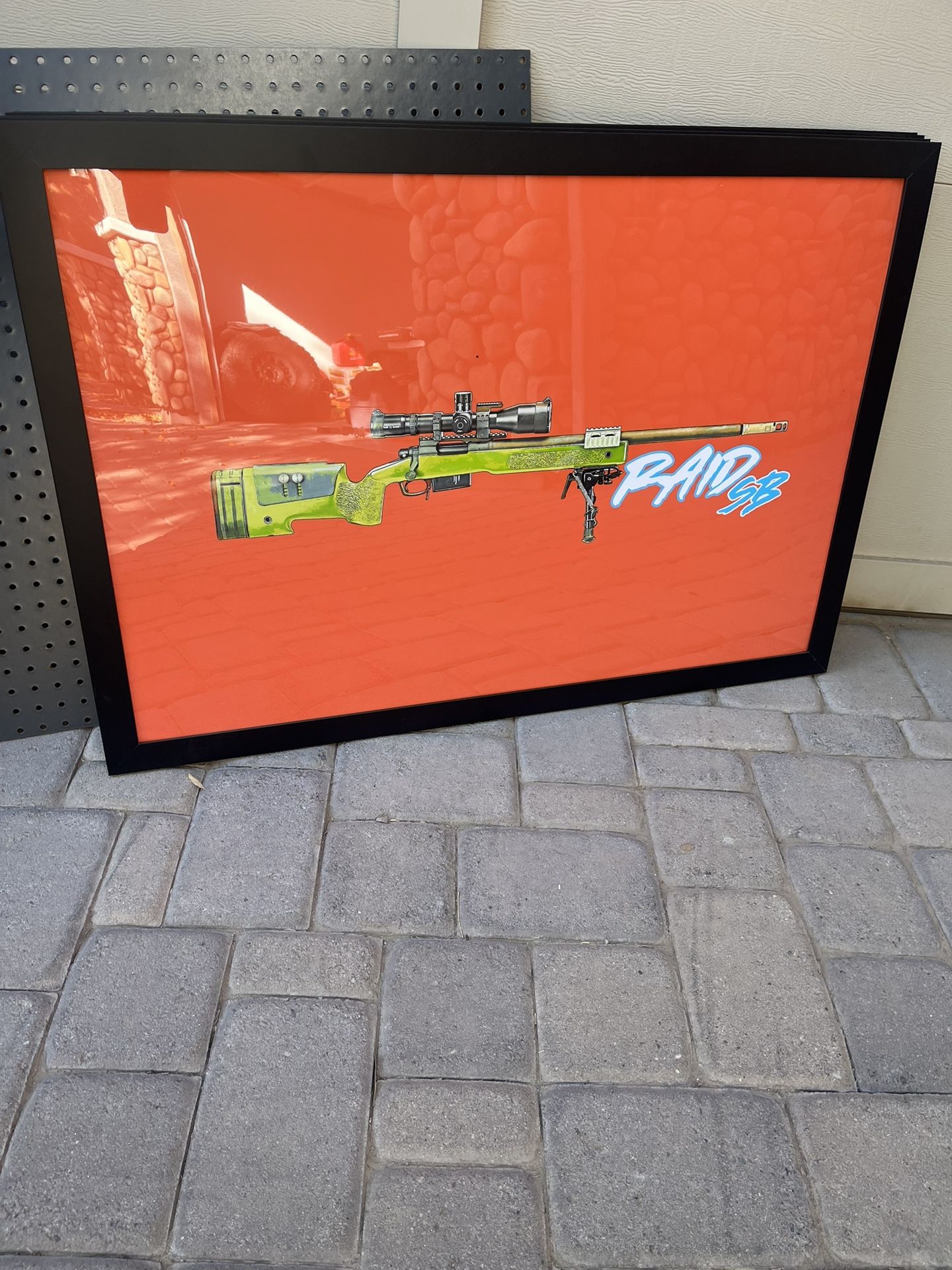 Raid SB Framed Pictures