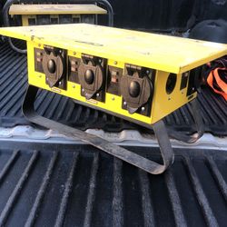 Spider Box. Electrical. Job Site. No Wire Extension Cord 8/3 6/3