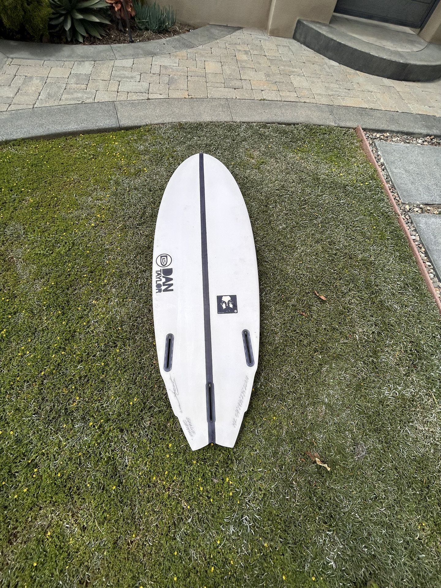 Dan Taylor Surfboards 5,4 Modified Roach