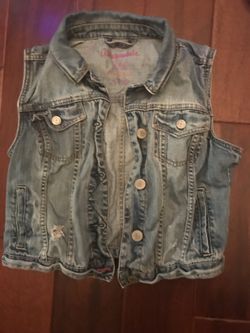 Aero jean vest size M like new