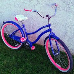 Women's huffy Fairmont 26" Beach Cruiser bike bicicleta