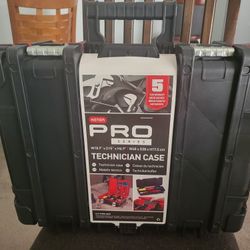 KETER PRO SERIES TECHNICIAN CASE (W 18.9" X D 15" x H 6.9" )