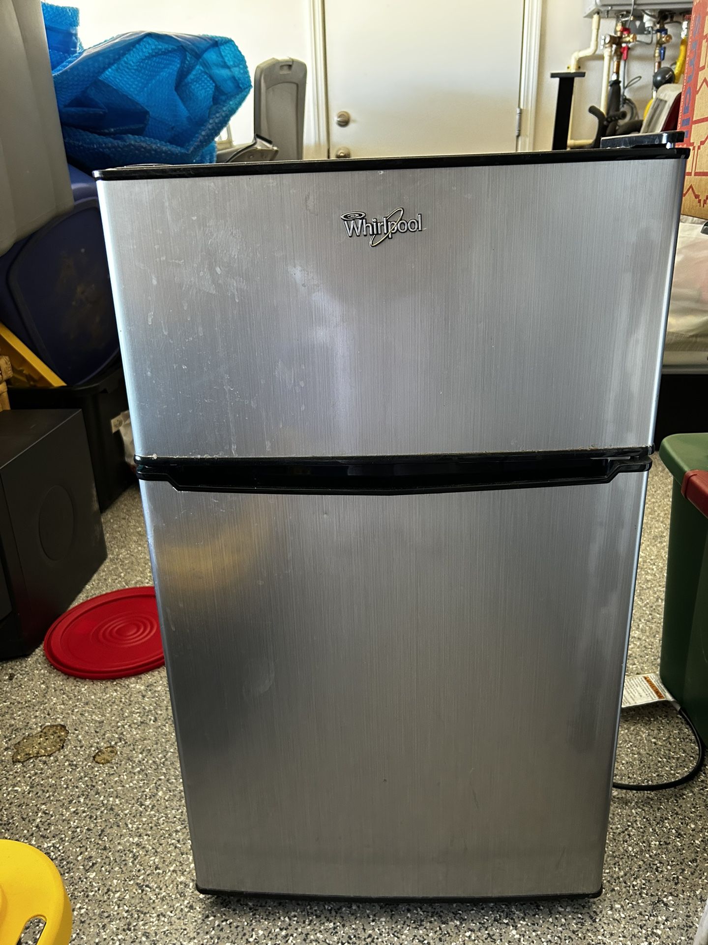 Mini Fridge And Freezer 