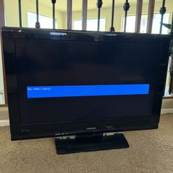 Toshiba Tv Model 32AV502R 