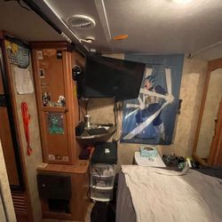 26ft Bunper Pull Camper With 