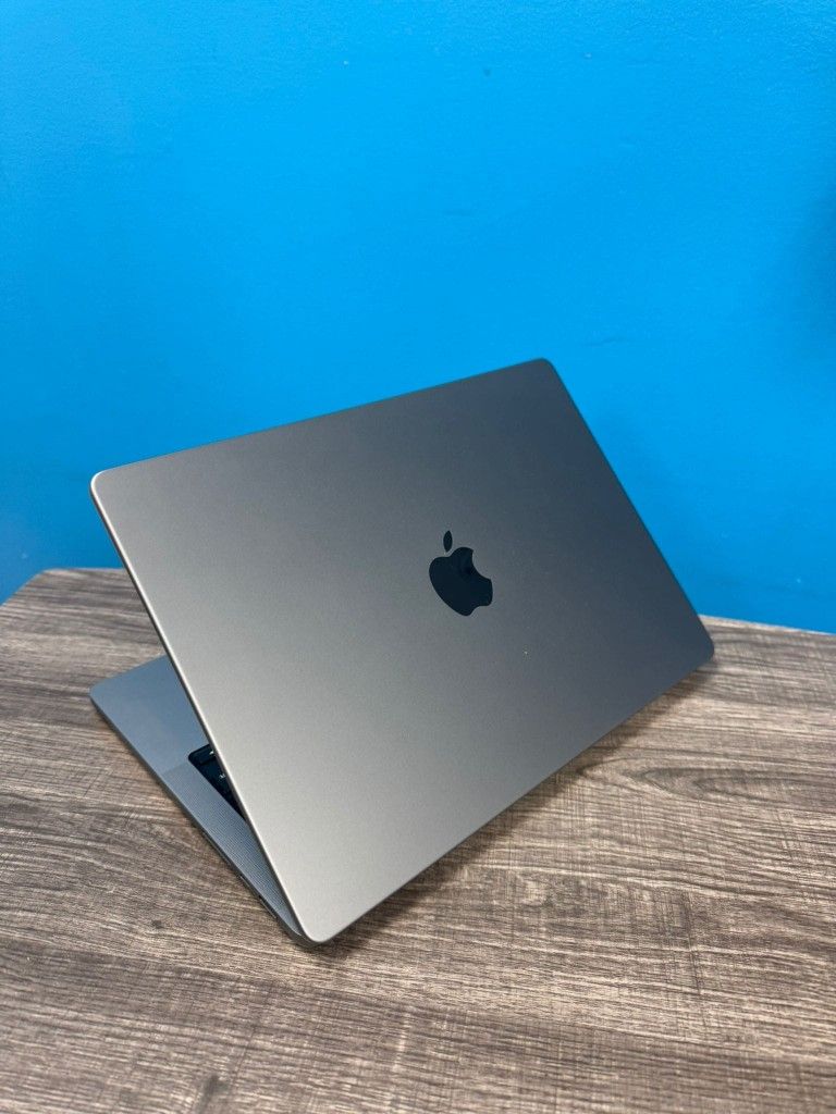 Apple MacBook Pro 14 Inch M4 - Payments Available - Pay $5 Down To take It home