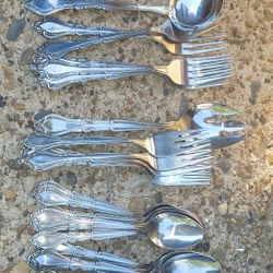 Vintage Rogers Auberge Silverware Exact Picture And Amount Shown