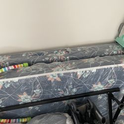 Twin Bed With Box Spring 