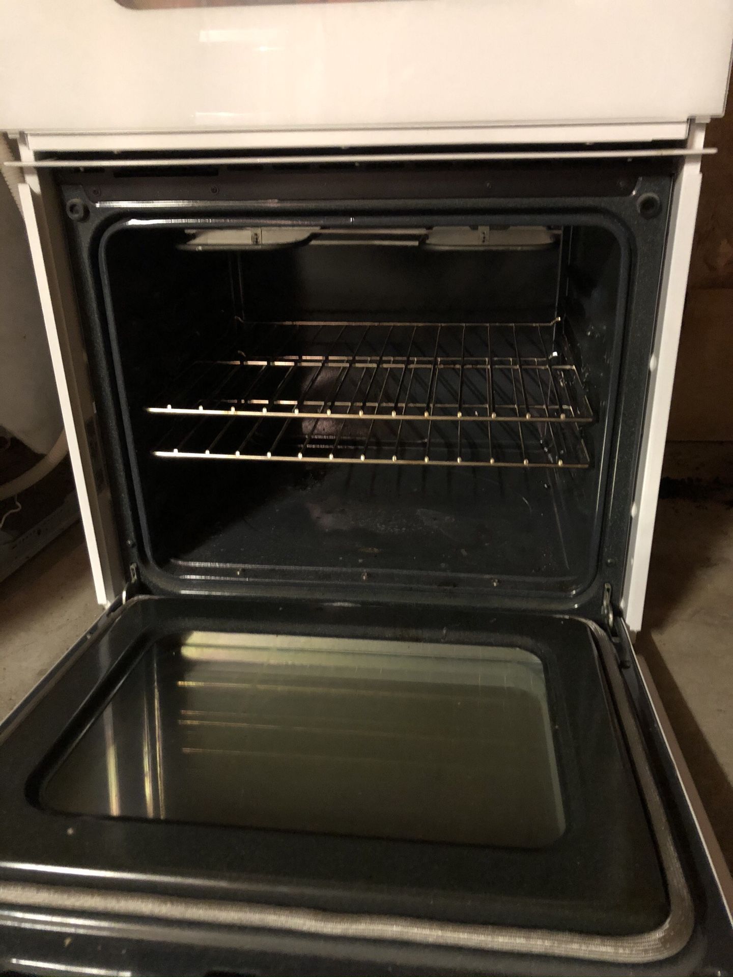 DOUBLE OVEN! (Built in)