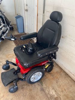Pride Mobility Jazzy® 600 ES Powerchair With ATX Suspension Mobility Chair