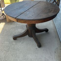 Circle Table 
