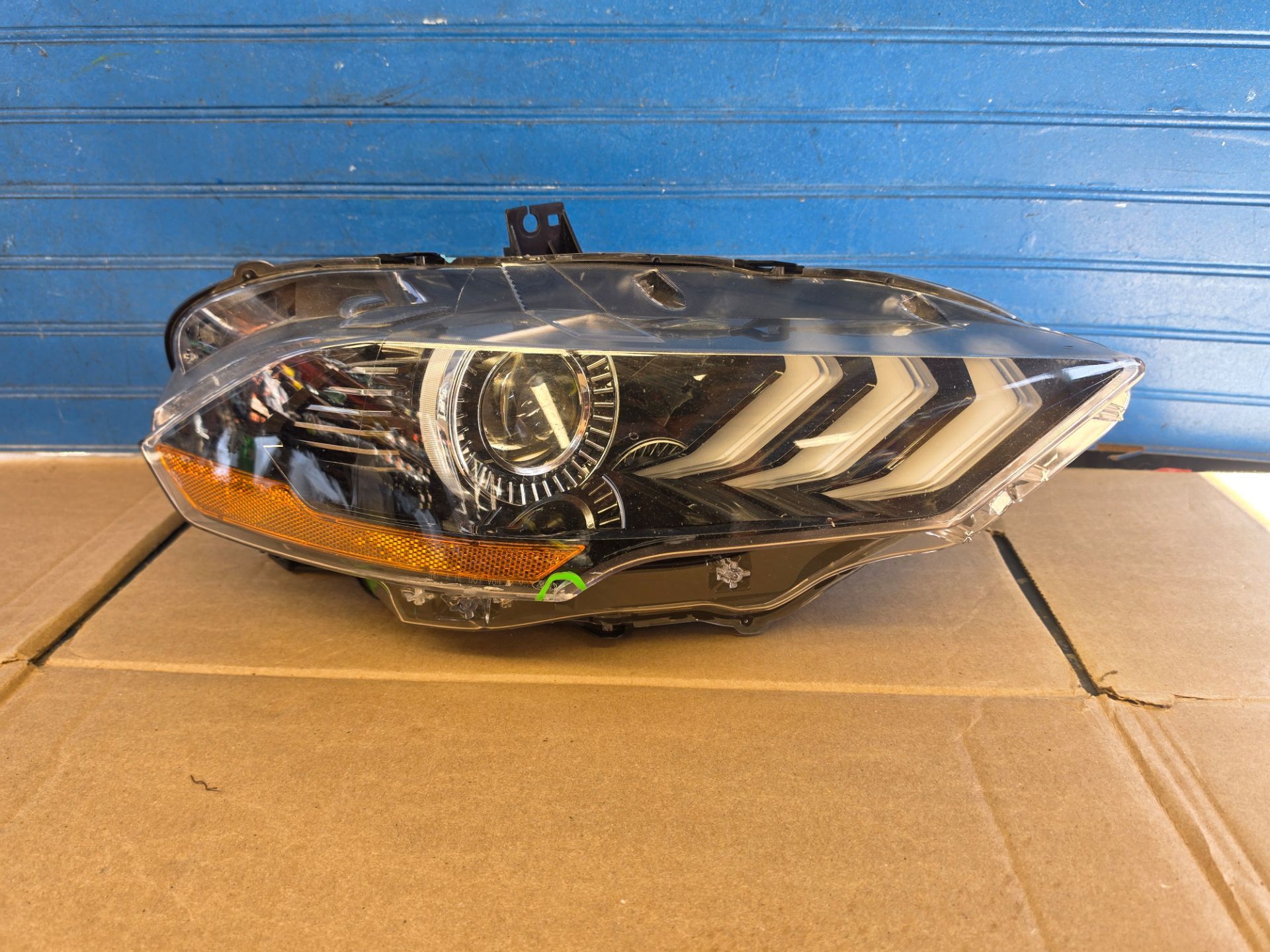Mustang 2018 2019 2020 2021 2022 Headlight