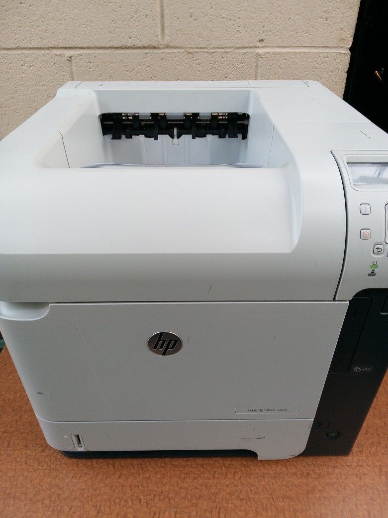 HP LaserJet 600 M601 With Toner Included Enough To Print 8000 Pages
