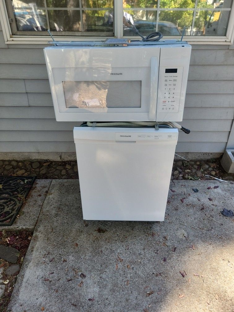 Frigidaire Microhood And Dishwasher