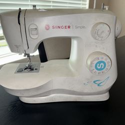 Singer Sewing Machine