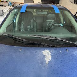 Auto glass Replacement 