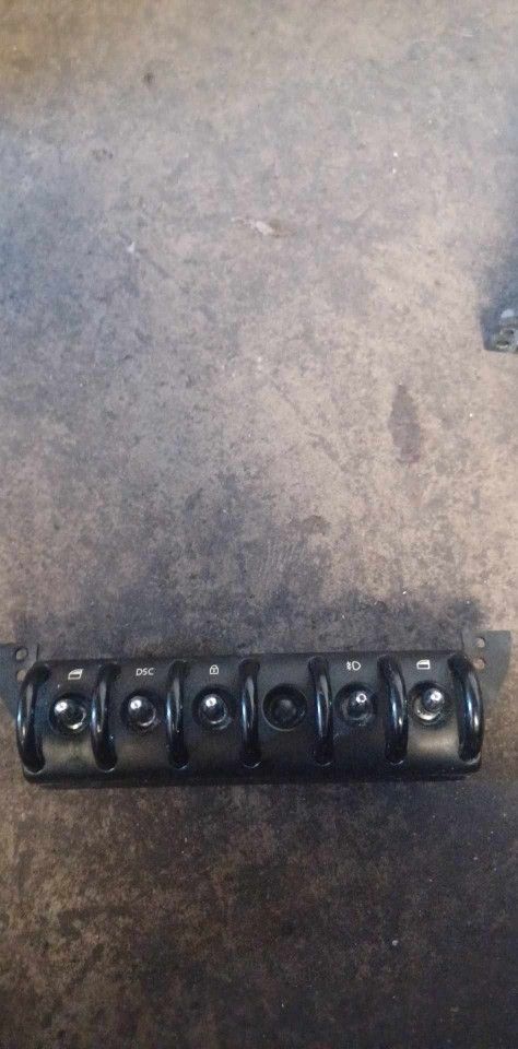06 Mini Cooper S Switches