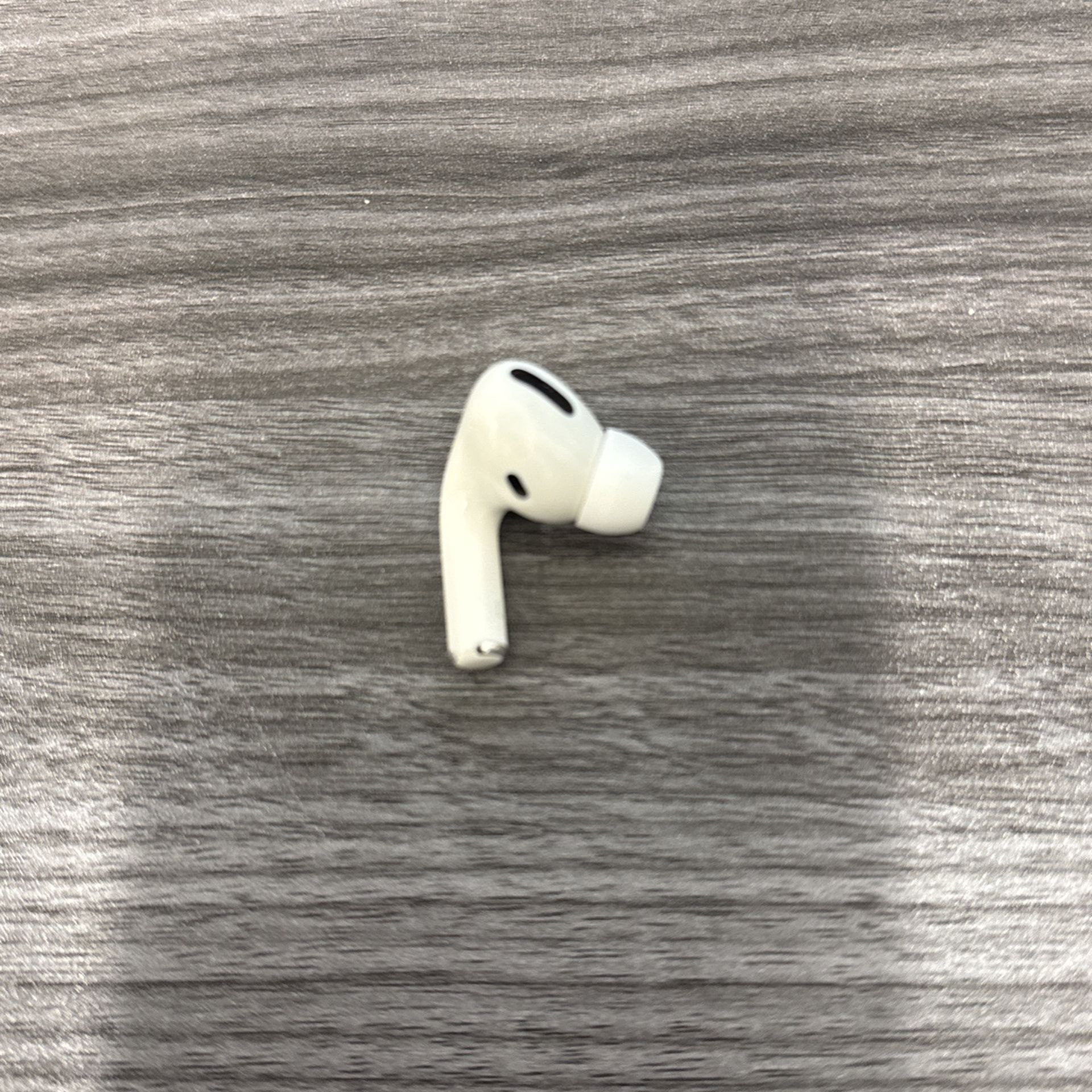 AirPods Pro 1st Gen Left Earbuds Only 