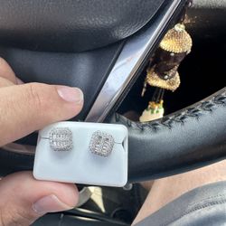 VVS Moissanite Earrings