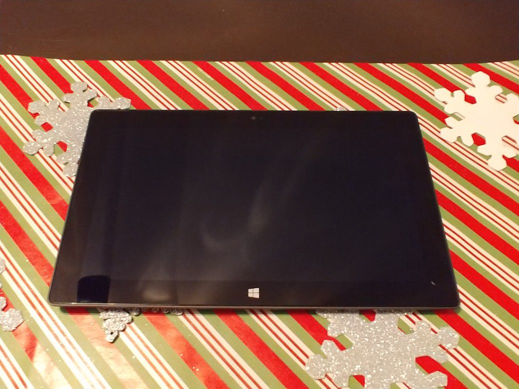 Microsoft Windows RT Surface 32GB Tablet
