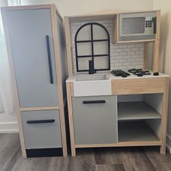 Magnolia Hearth and Hand Play Kitchen and Food