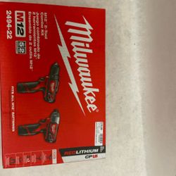 New In Box Milwaukee Combo Set 2494-2