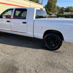 2008 Dodge Ram 2500 Mega Can