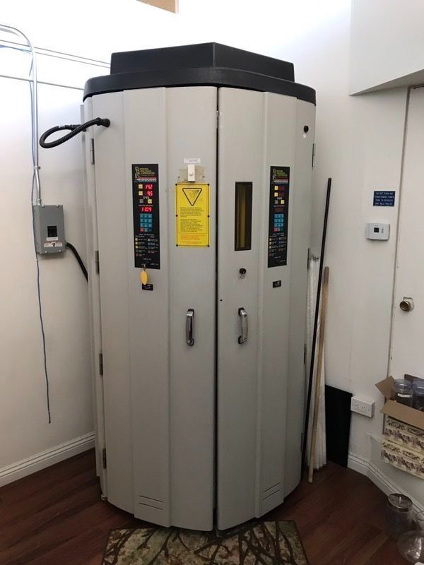 UVB and UVA phototherapy light booth for vitiligo, psoriasis, eczema