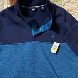 Men’s Izod pull over Medium